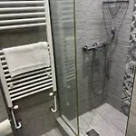 Apartament Charming Downtown *